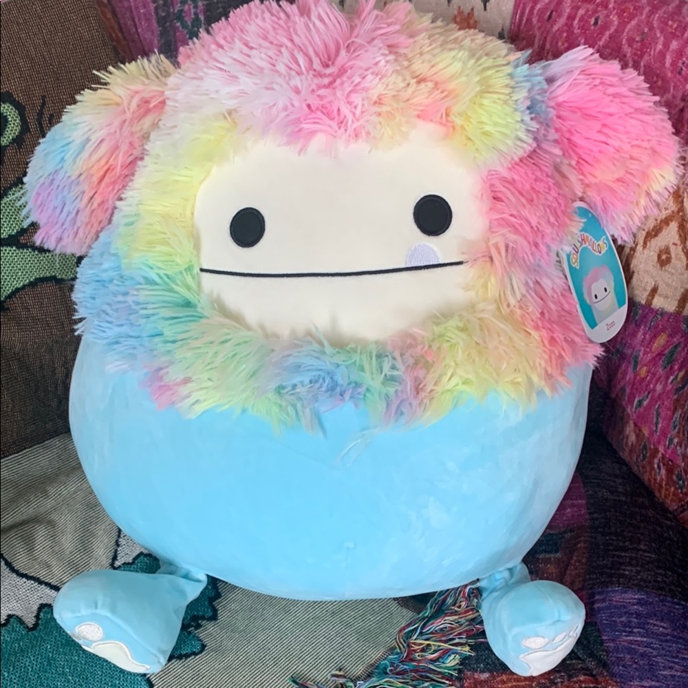NWT SQUISHMALLOWS ZOZO the Bigfoot 20” Rainbow Plush Creature